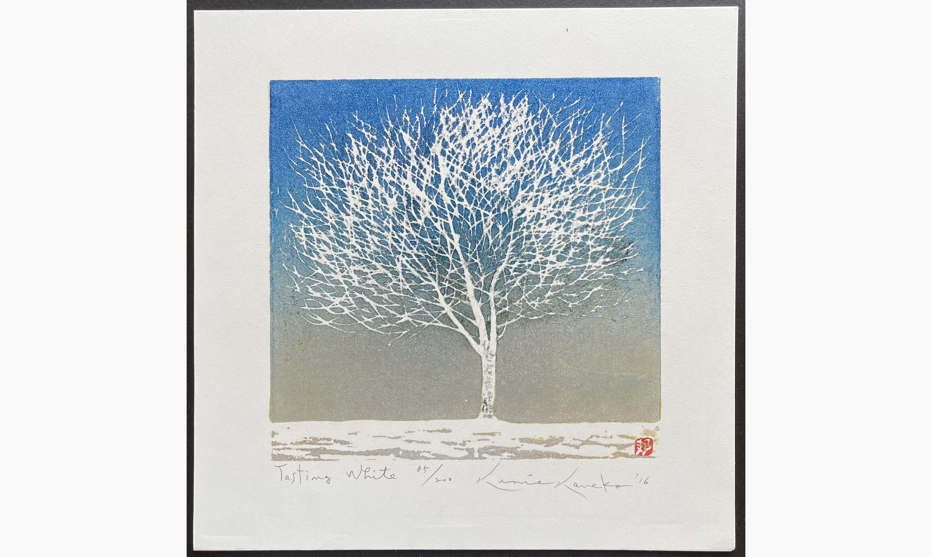 Japanese woodblock print - Kunio Kaneko - Tasting White